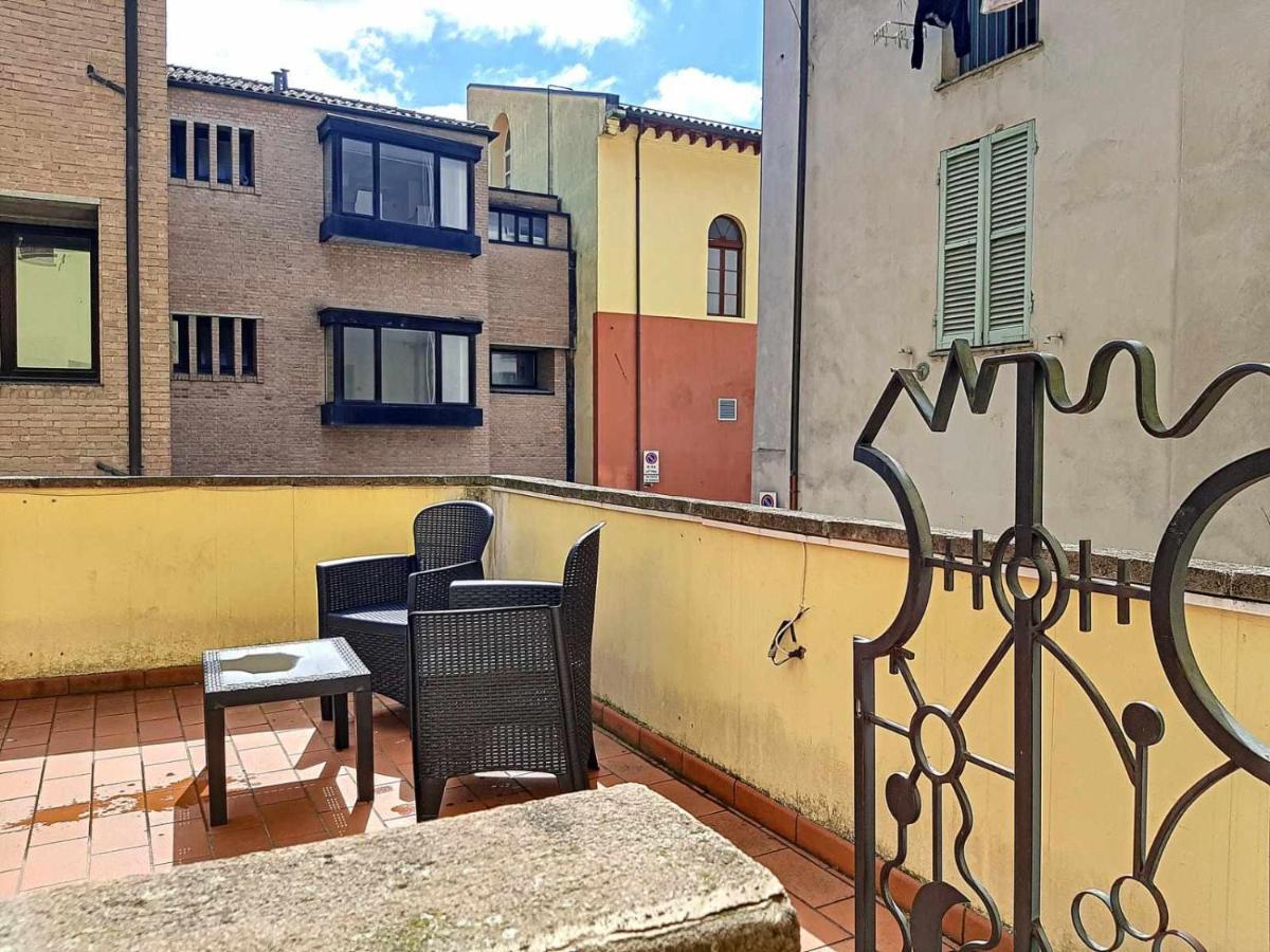 Ospitaci Appartamenti San Salvatore Foligno Exterior foto
